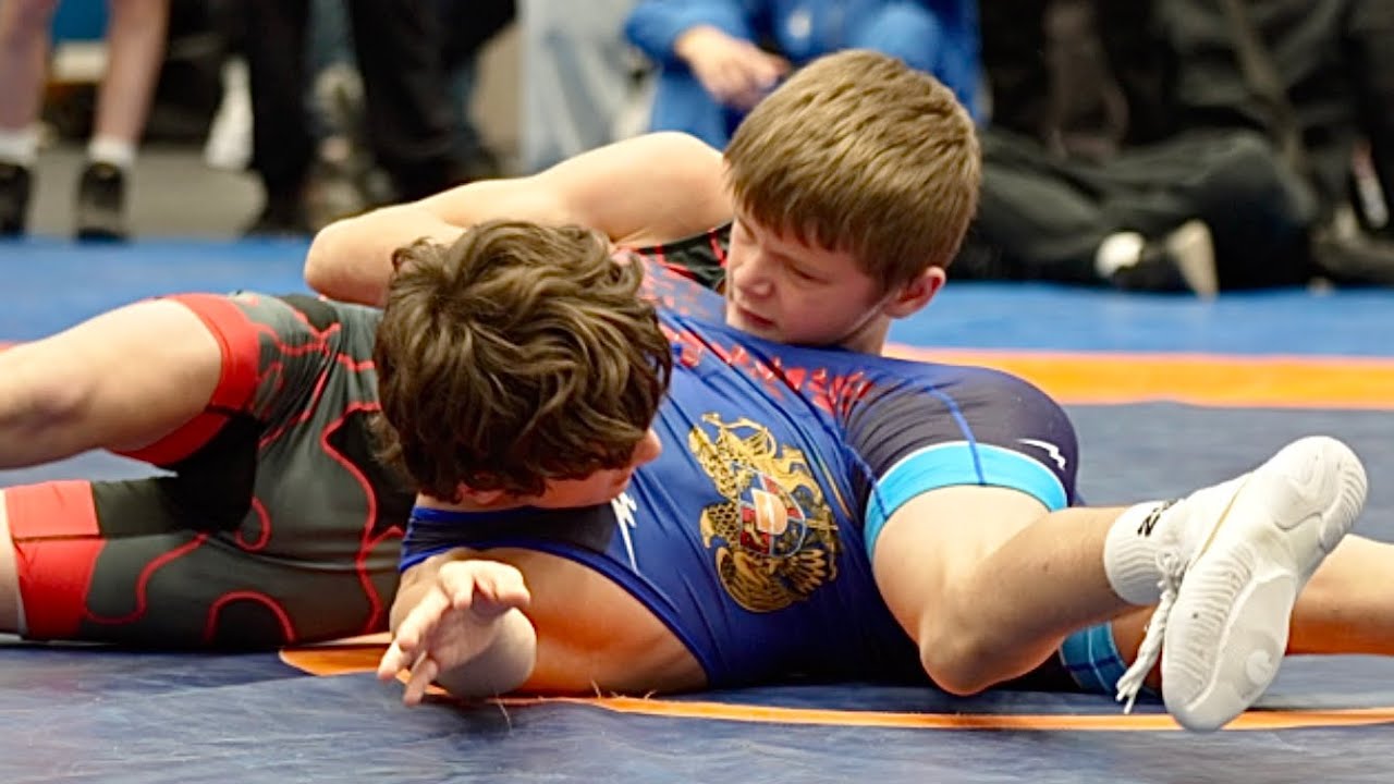 U15 Igor Tutskaniuk (UKR) vs Narek Aleyan (ARM) 44kg. Greco-roman boys youth wrestling. B-cam-man
