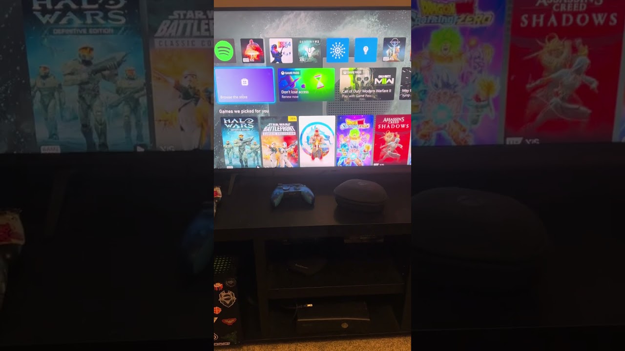 The Xbox series X menu (Xbox one consoles and Xbox series S too)