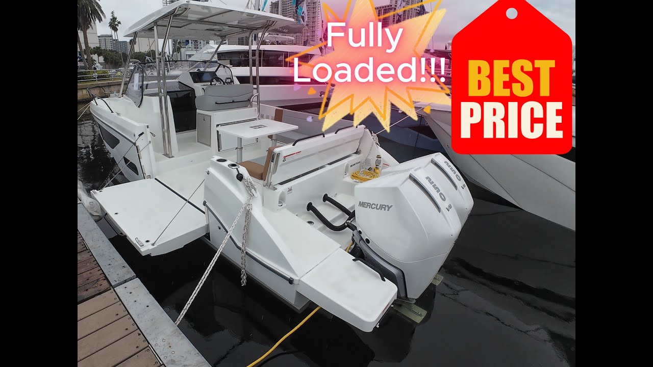 Why the Beneteau Flyer 9 Sundeck is My New Favorite 30-Foot Cruiser (Watch & Read the description)