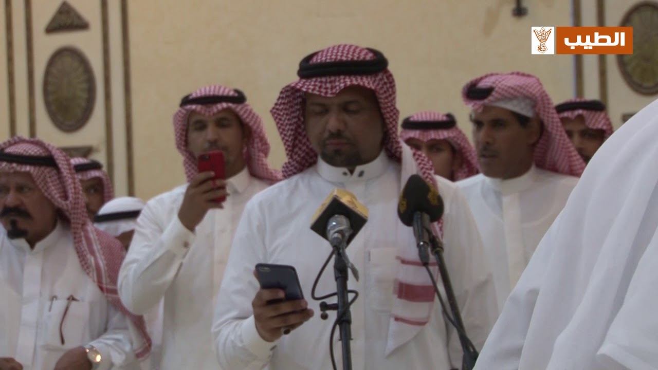 تكريم مجلس النشامى الأدبي للشاعر/صالح بن وسيمر المطرفي الهذلي