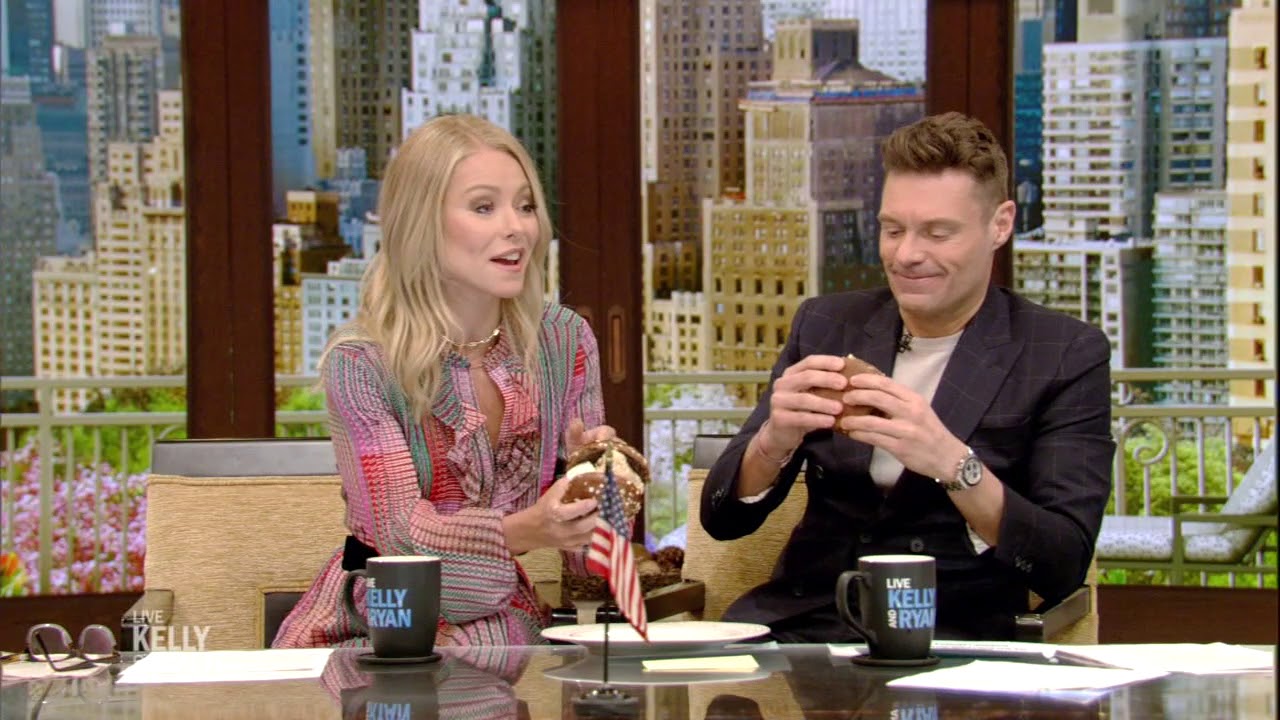 Kelly & Ryan Try a Gelato Burger