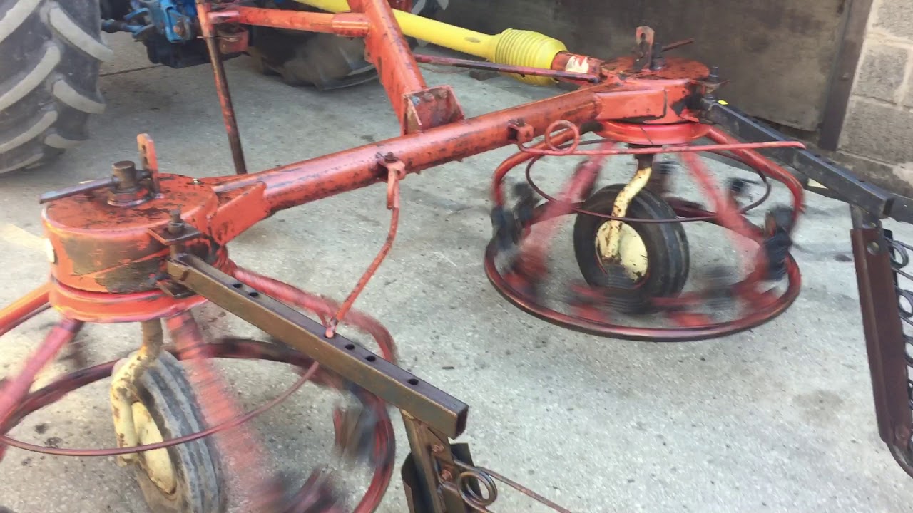 PZ Haybob 200 Raker Tedder