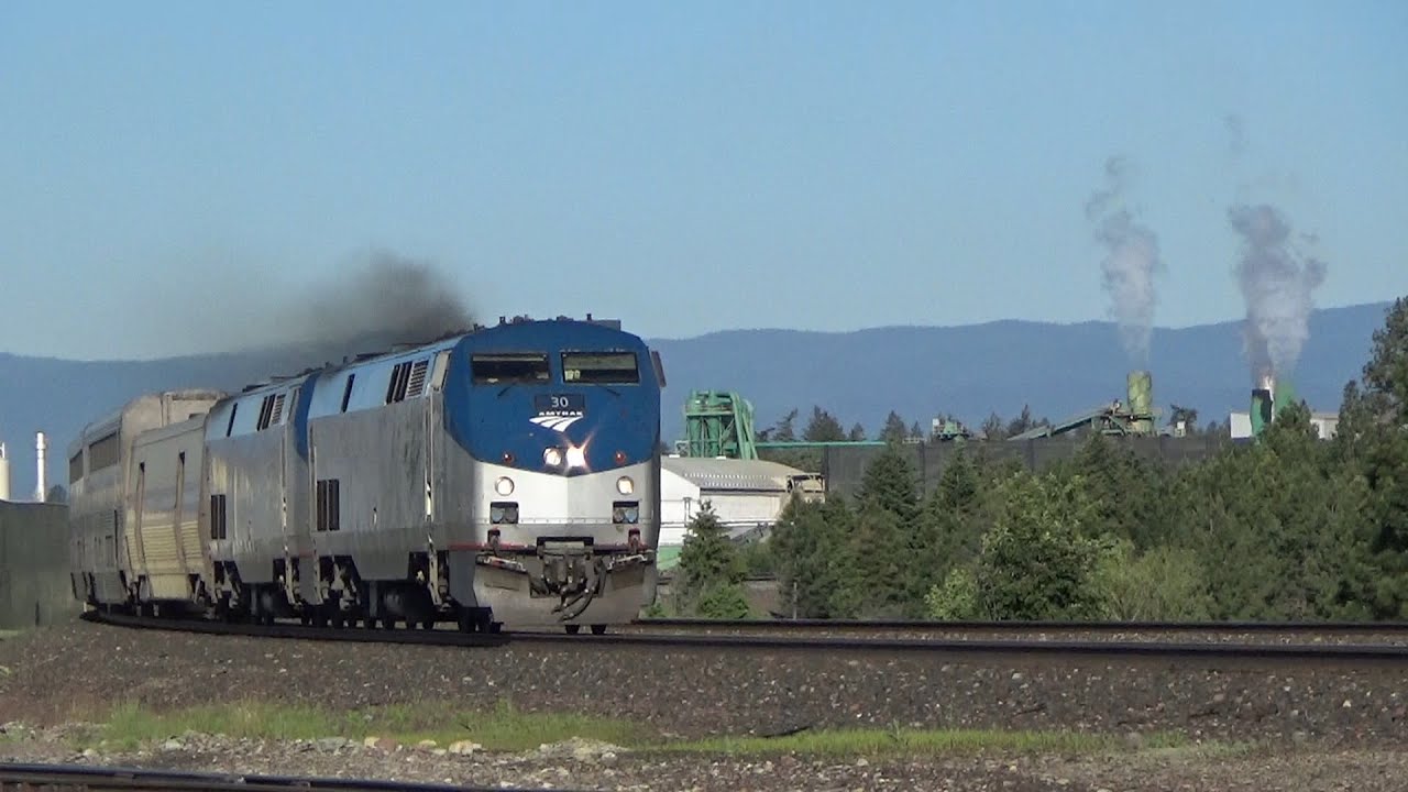 Amtrak P42DC 30 w/ Nice K5LA Leads #8 Empire Builder on 6/27/22