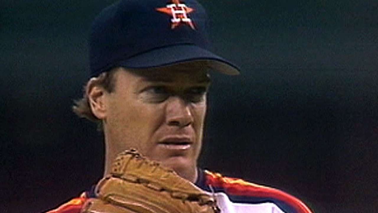 Scott throws a one-hit shutout