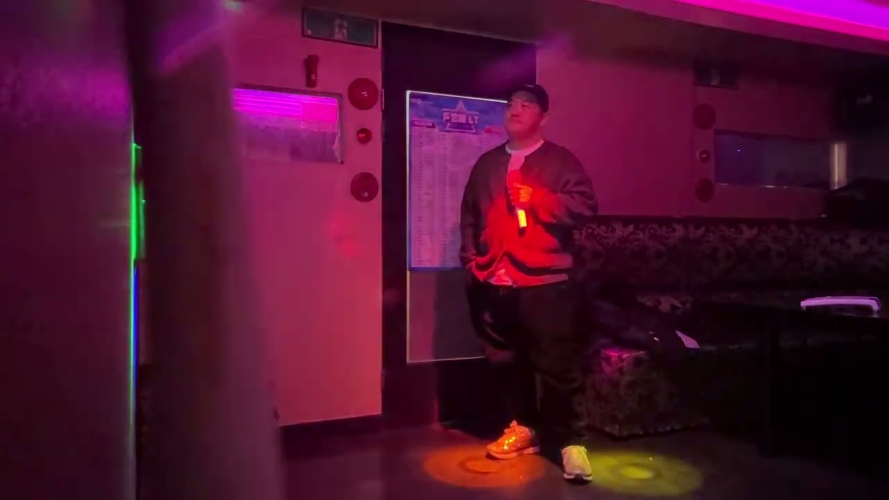 자주가던 망원동 노래방에서
