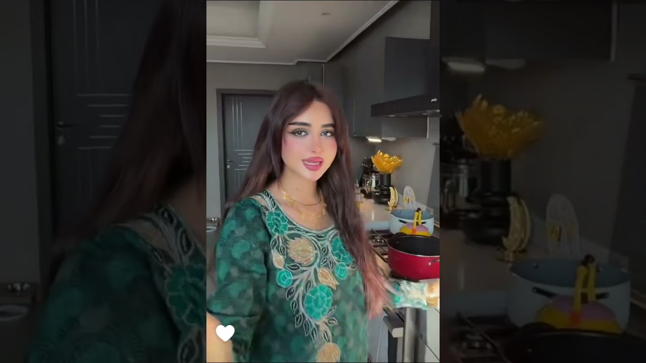 وأخيرا فرحة اميره وعبد الرحمن في تحضير الكبسة السعودية لفطور رمضان مع ايلين 😋المقبلات والمعجنات😋ميرو