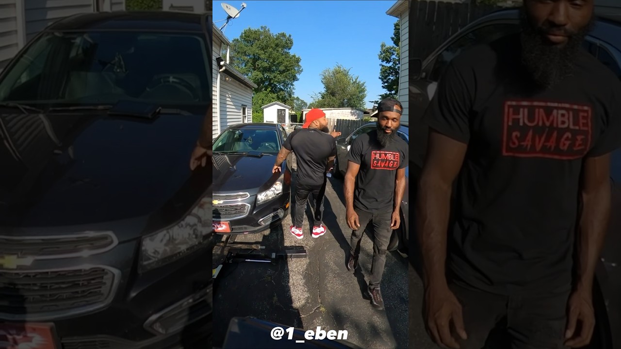 That one time my spotter got smacked😩😂 I told him let&rsquo;s just leave #repo #king #towlife #problem