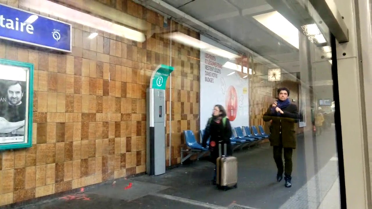 RER B &ndash; La Croix de Berny to Saint-Michel Notre-Dame (Train in Paris)