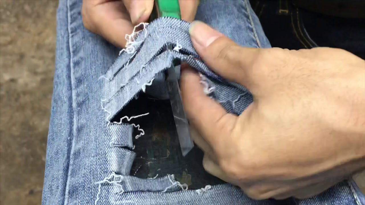 HOW TO: DISTRESSED DENIM JEANS (EASY) | DIY TUTORIAL | ORIGINAL