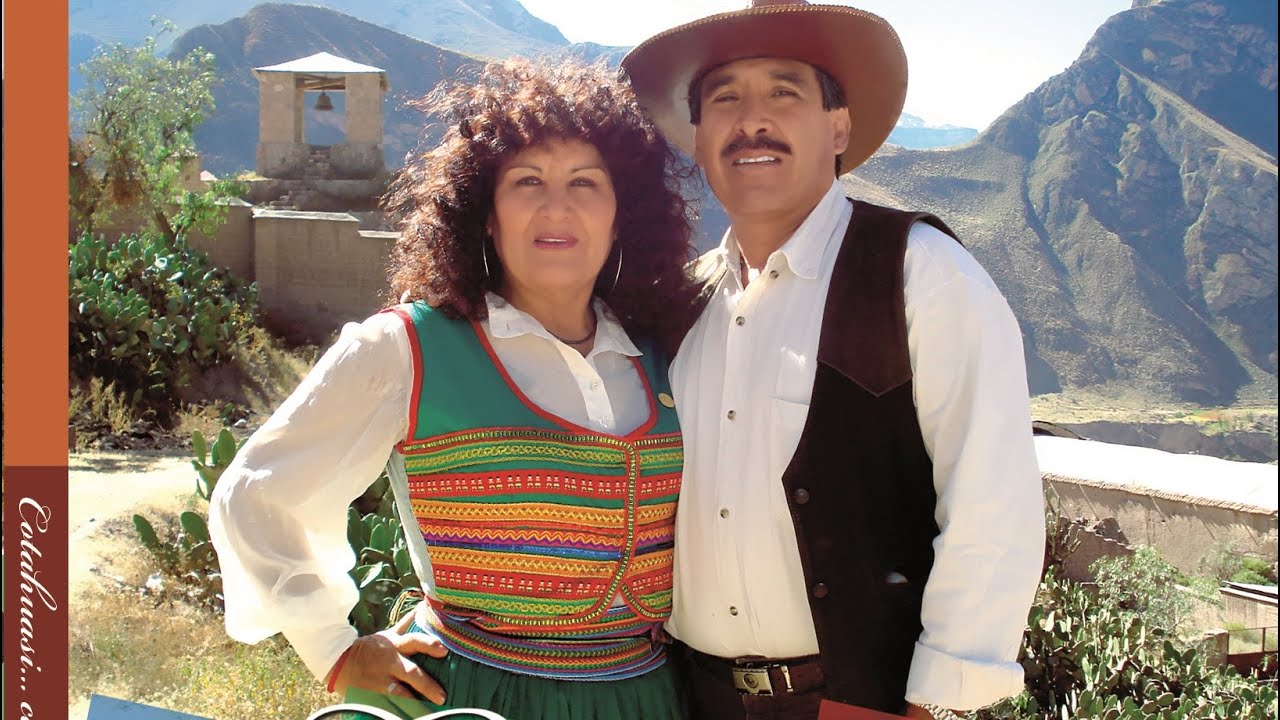 ELENA ROJAS Y LA JARANA COTAHUASINA Cantando y bailando se vive la vida (Huayno Arequipa)