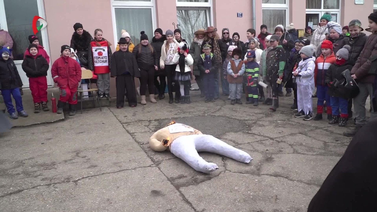 Közel-kép - Farsangi mulatságok Kevin, Törökfaluban és Moholon