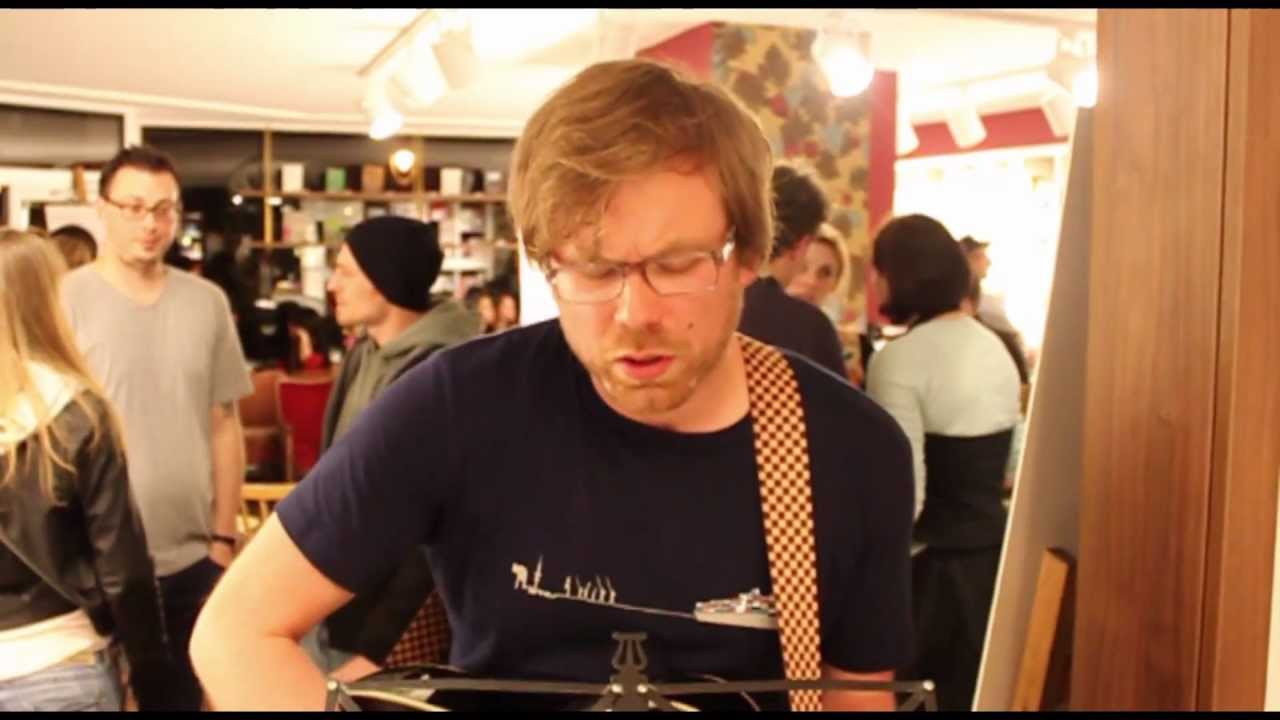 Thomas M&uuml;ller - Baumhaus || NommNommTV 8