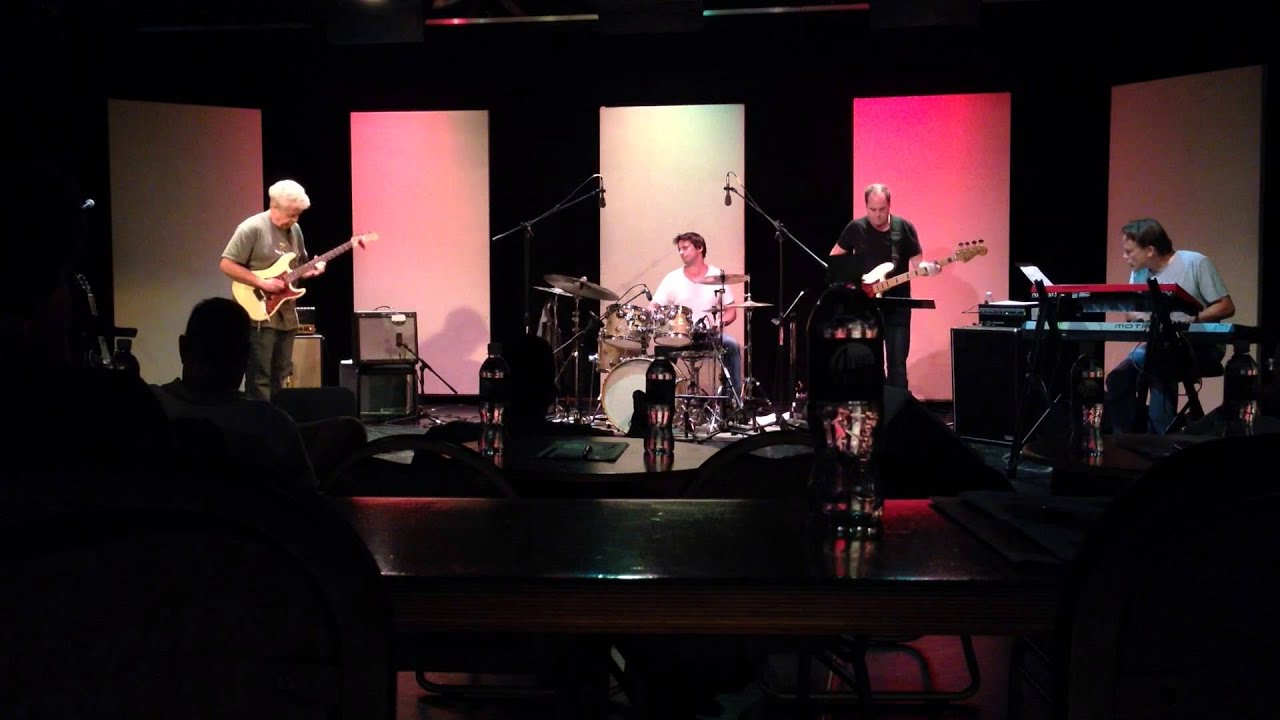 Mike Miller @ Alvas Music 2013