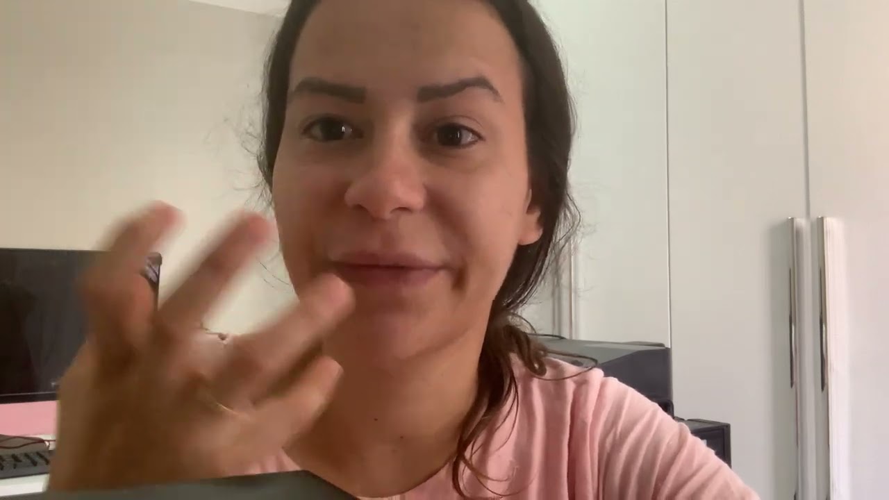Sobre maquiagens e experiência com o meu condicionador e quedas de cabelo