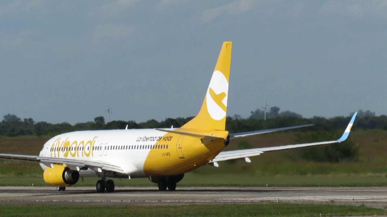 Boeing 738 LV-HFR en su primer dia de operaciones