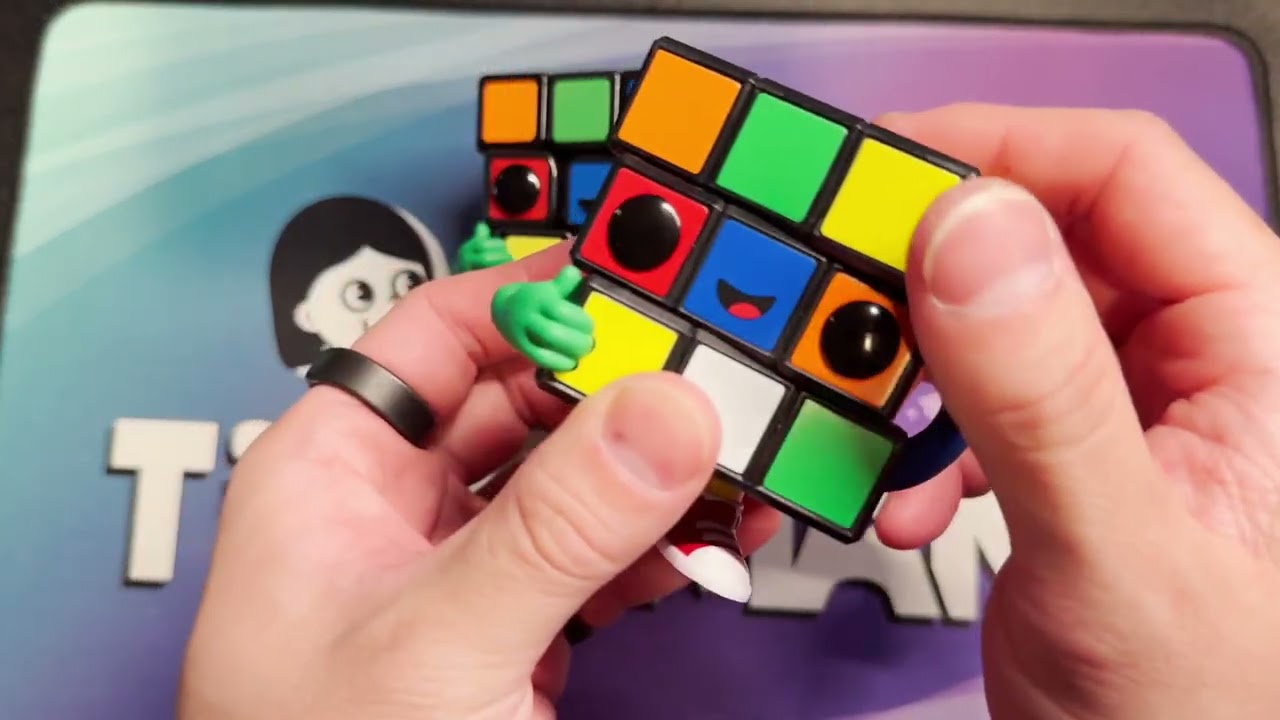 Rouxing Funko Pop Rubik's Cube