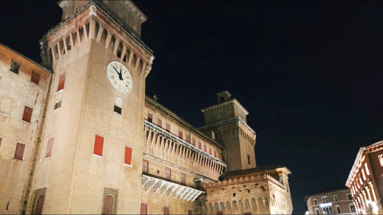 Out of Time : Ferrara di Notte...