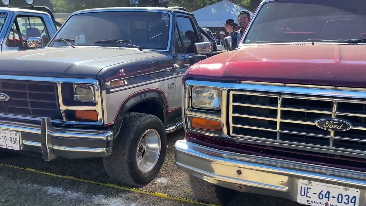 Muchas camionetas en el evento Lambertazo 