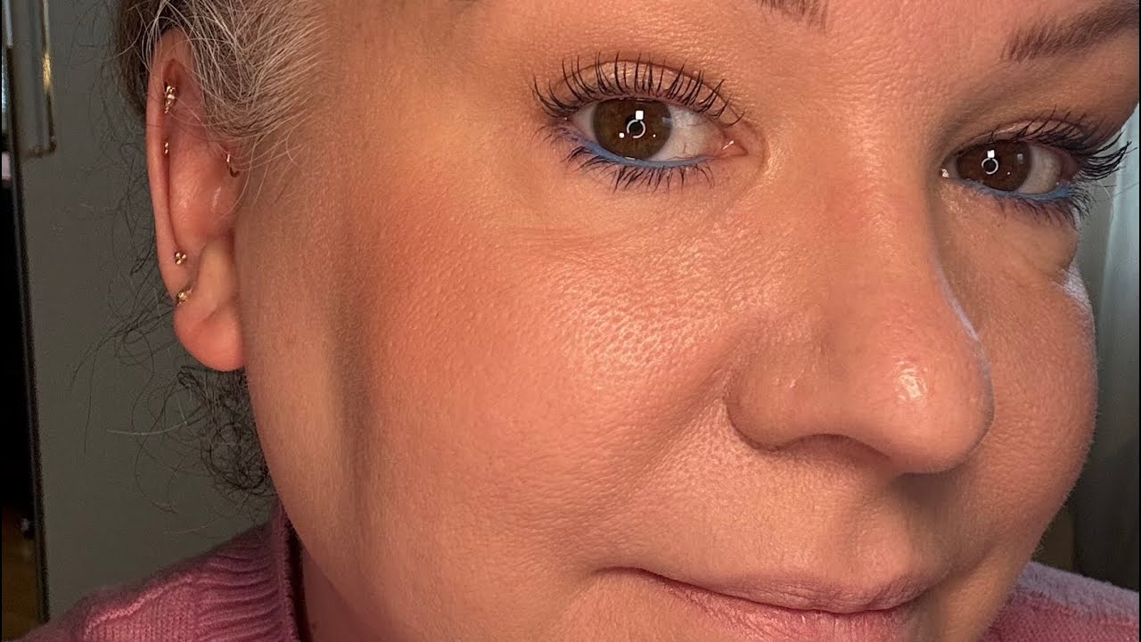 Chatty get ready with me and trying on Tom Ford liner in turquoise🩵