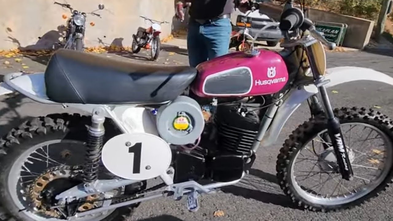 1974 HUSQVARNA 250 GP. ПОБЕДИТЕЛЬНАЯ РЕПЛИКА ХЕЙКИ МИККОЛА. AHRMA НЕПОБЕДЕННЫЙ РАБОТАЕТ ГОНЩИК