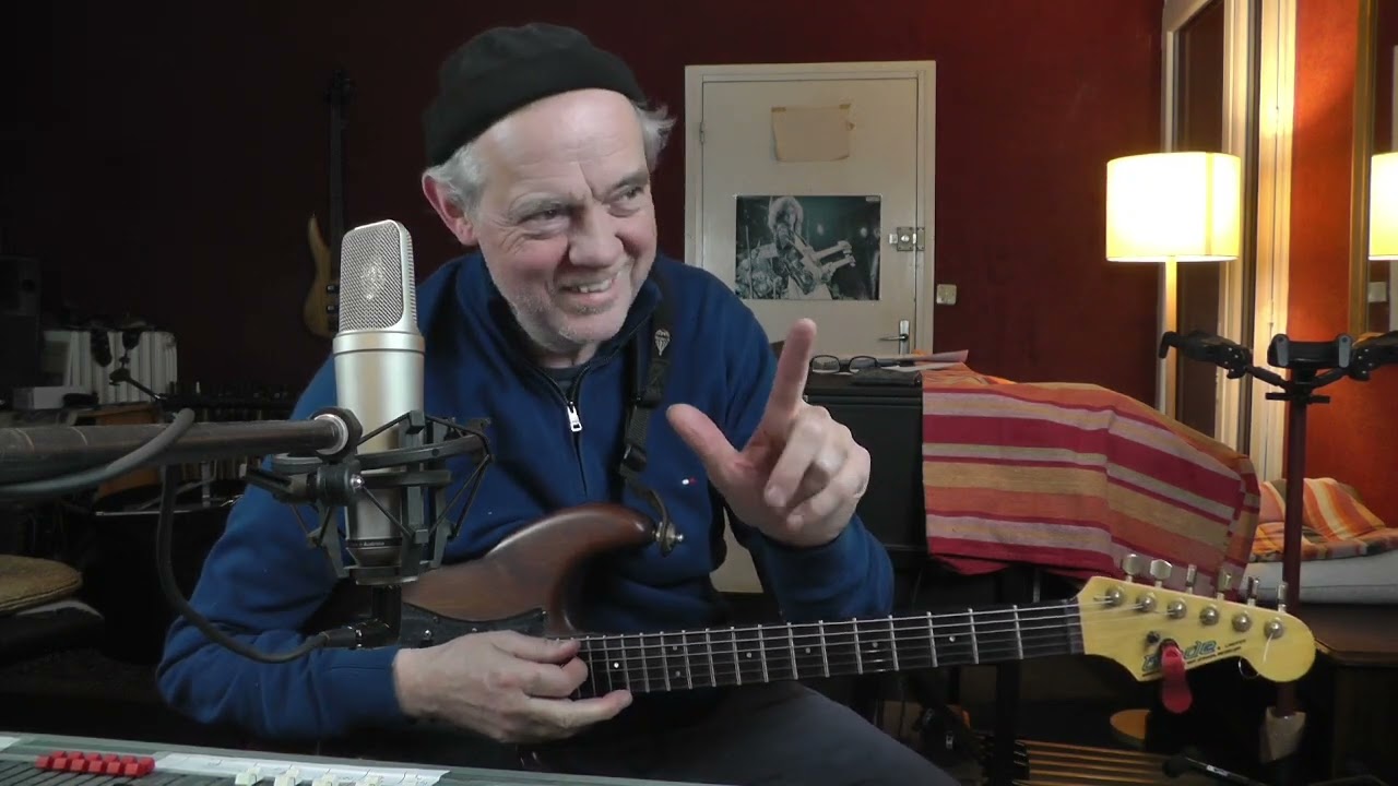 Pimentez vos grilles de blues à la Robben Ford avec la gamme altérée.