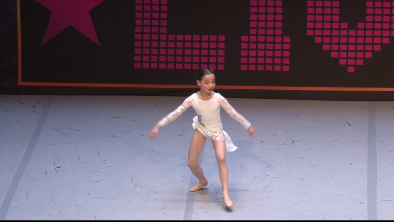 Olivia 2018 Lyrical at Dance KAR competition