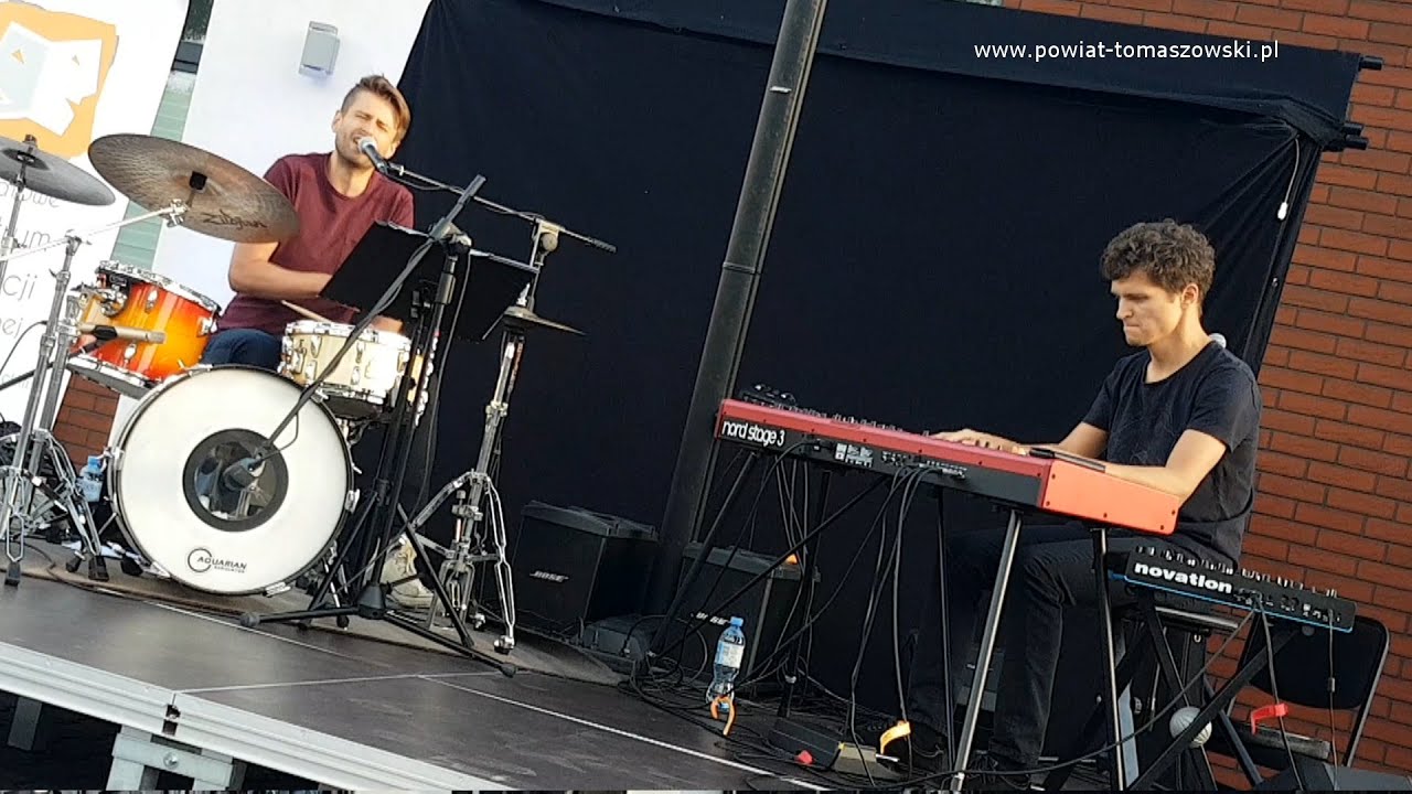 Energetyczny jazz i ambitny pop, w jednym &ndash; Maciej Tubis i Radek Bolewski