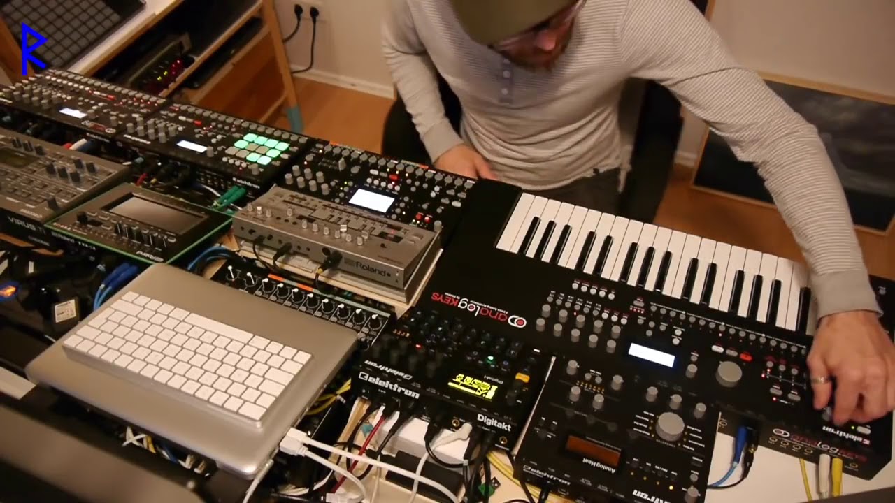 Rufes Live - Colorful Mood # Atmospheric Deep Techno Liveset with Elektron machines