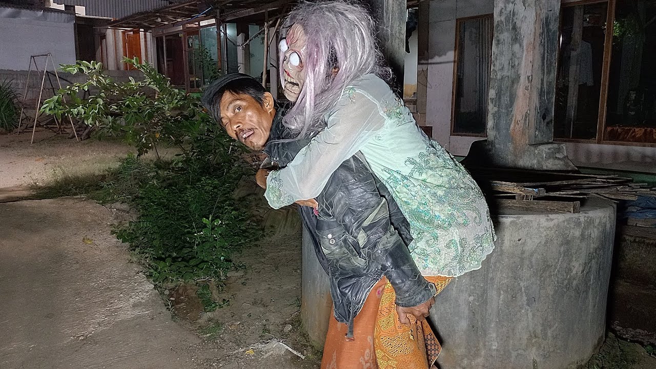Nenek gayung penunggu sumur tua || grandma dipper waiting for the old well