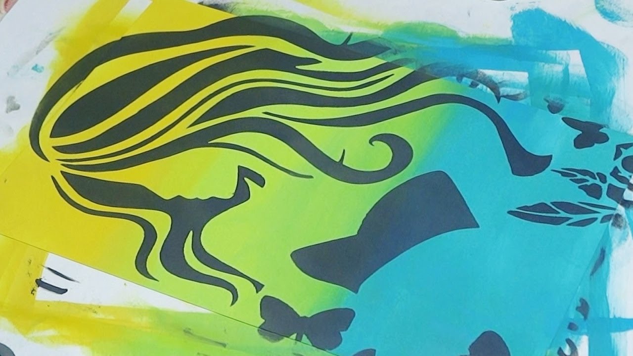 DIY | How to make a Card Background with a Stencil | Distress Oxide Painting | Woman / Girl