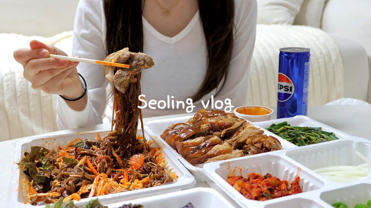 [vlog] 소소한 집밥🍛 일상 브이로그💭 / 일본식 카레 / 차돌숙주볶음에 된장찌개 / 탕후루 만들기🍓 / 핫케이크 / 김치찌개, 족발🍗