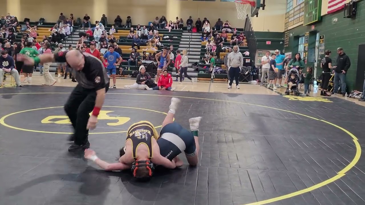 Rocky v Samuel Martinez/Kent Island Bay Dogs, Rocky 12-3