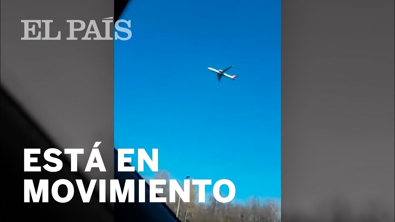 La ilusi&oacute;n &oacute;ptica que muestra a un avi&oacute;n 'suspendido' en el aire