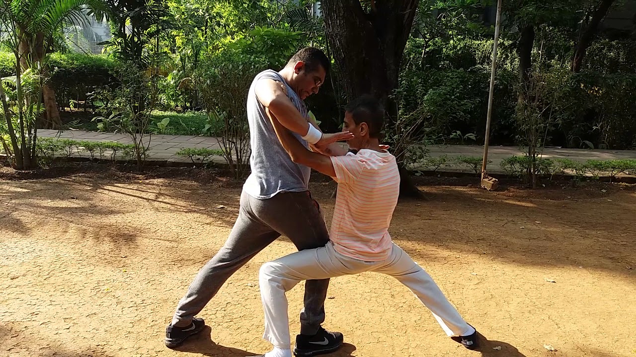Chen T'ai Chi Fighting Applications  The difference between being top-heavy and the bottom-heavy