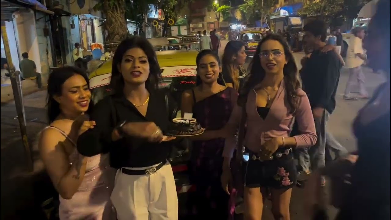 @aaliya.kinnar9758 Maharashtra Mumbai Aaliya kinnar videos reels new iPhone cake cutting ✂️