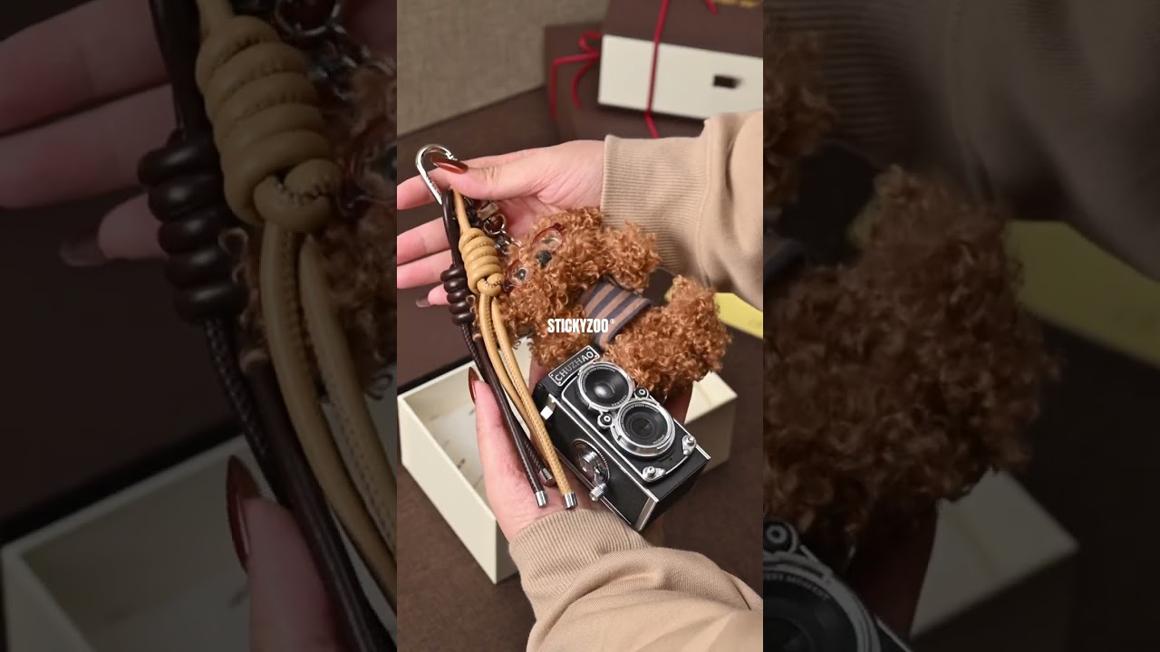 POODLEGRAM&trade; &ndash; The Charm With a REAL Camera Inside | Sticky Zoo Review