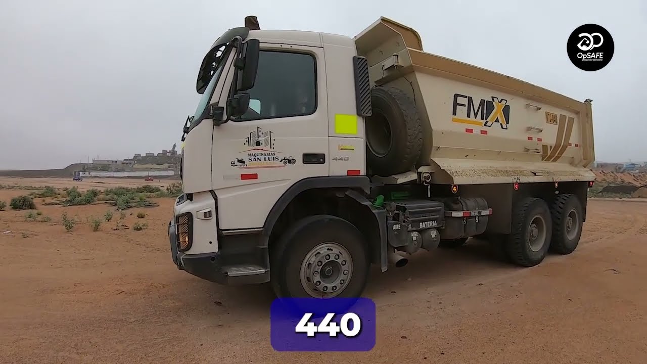 VOLQUETE VOLVO FMX 440