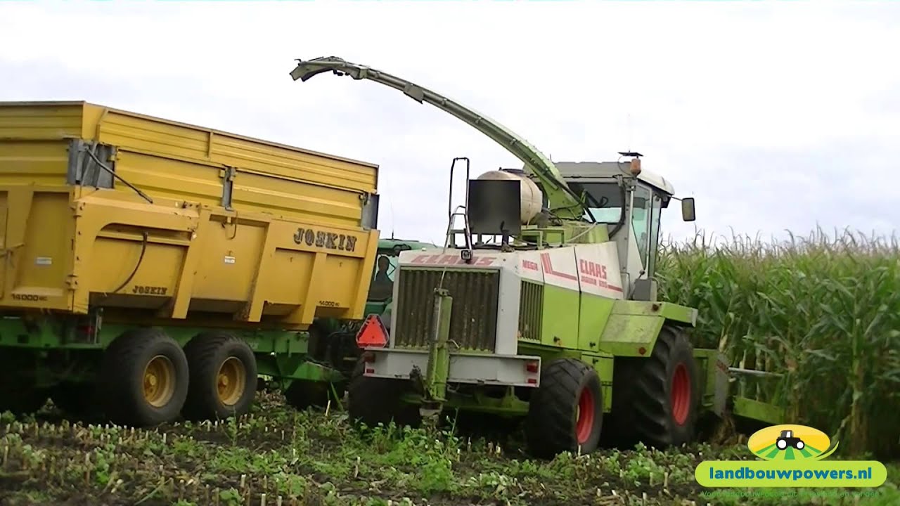 Maisoogst 2014 bij melkveebedrijf Brink in Zwiggelte met Claas Jaguar 695