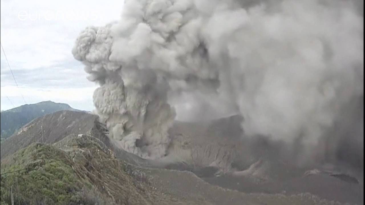 Time lapse Turrialba volcano