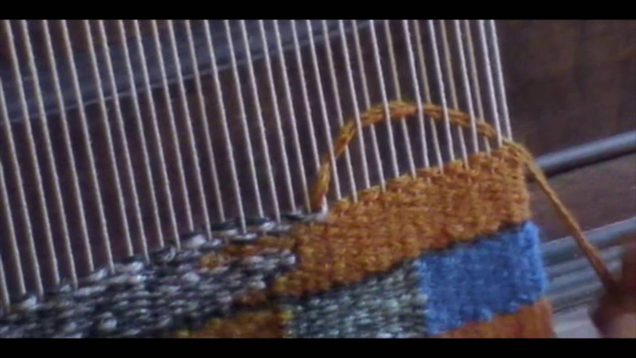 Tapestry: weft relays and shading