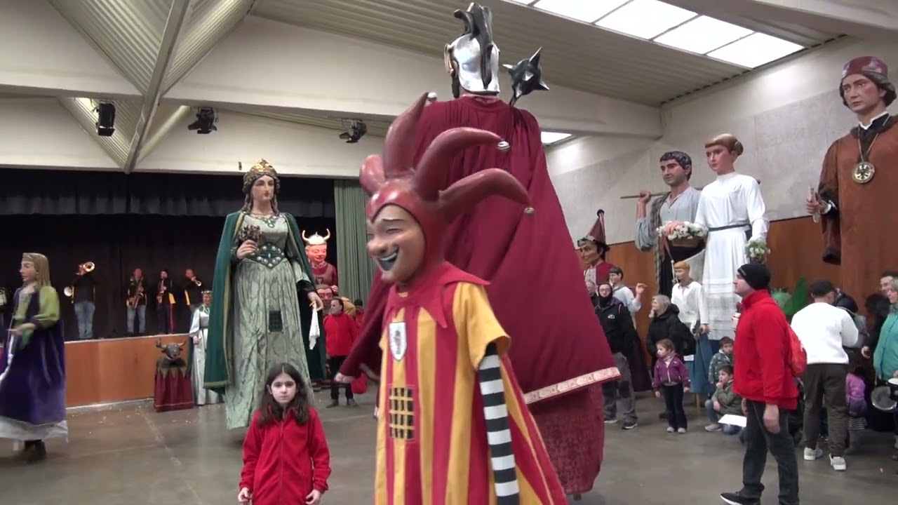 ELS GEGANTS DE MANLLEU A LA II TROBADA YULE DELS GEGANTS NÒRDICS DE SOLSONA