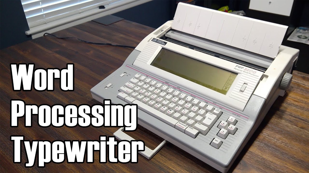 The Weird Typewriter-Computer Hybrid: Smith Corona PWP-3200