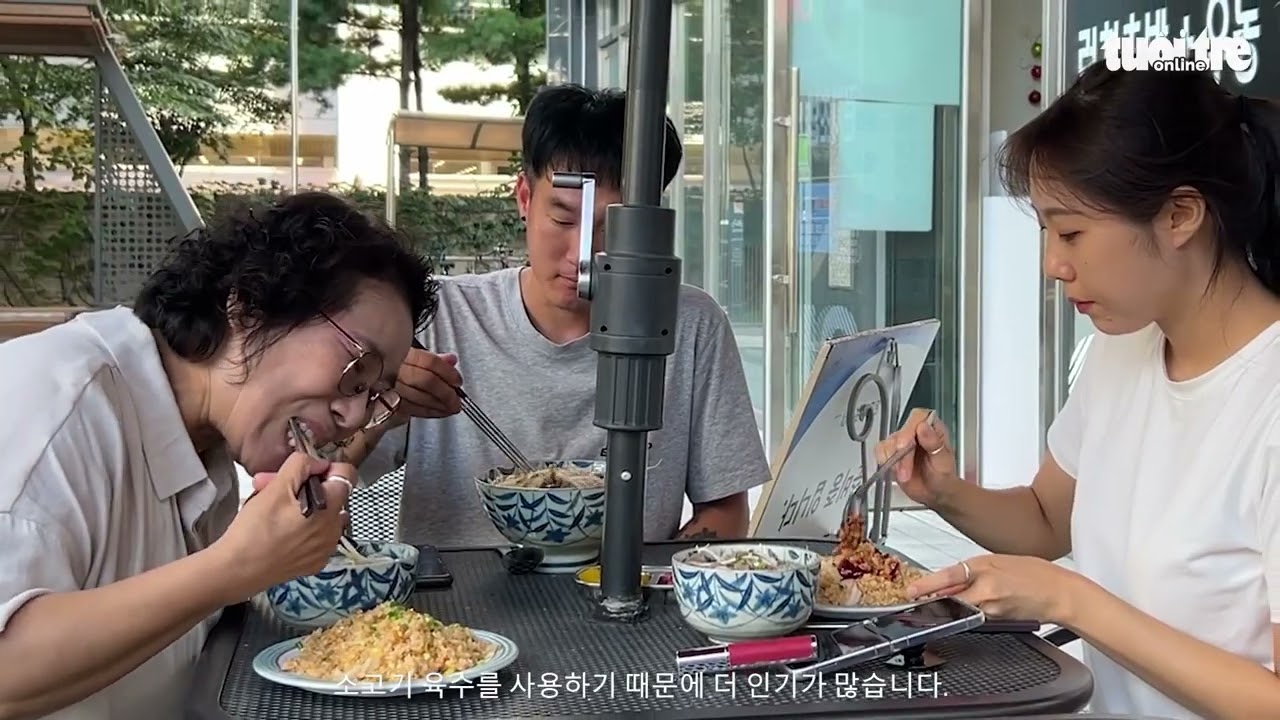 Ở Seoul, Hàn Quốc có nhiều quán phở Việt rất ngon và cách thưởng thức cũng độc đáo