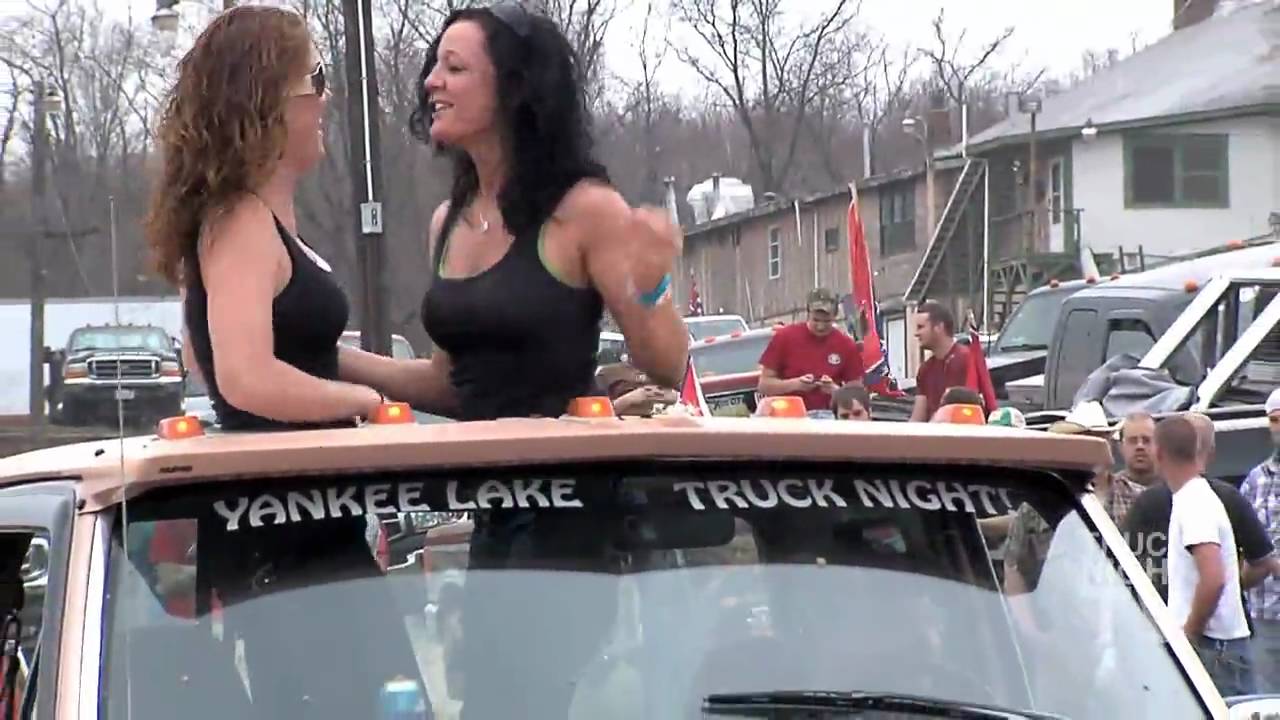 Truck Night at Yankee Lake 4-3-2010 April Fools Event