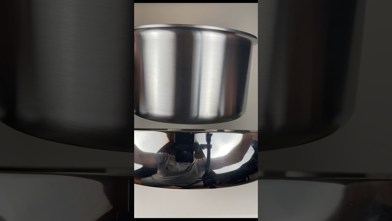 Brushed vs. Polished Stainless Steel Cookware: A Side-By-Side Comparison