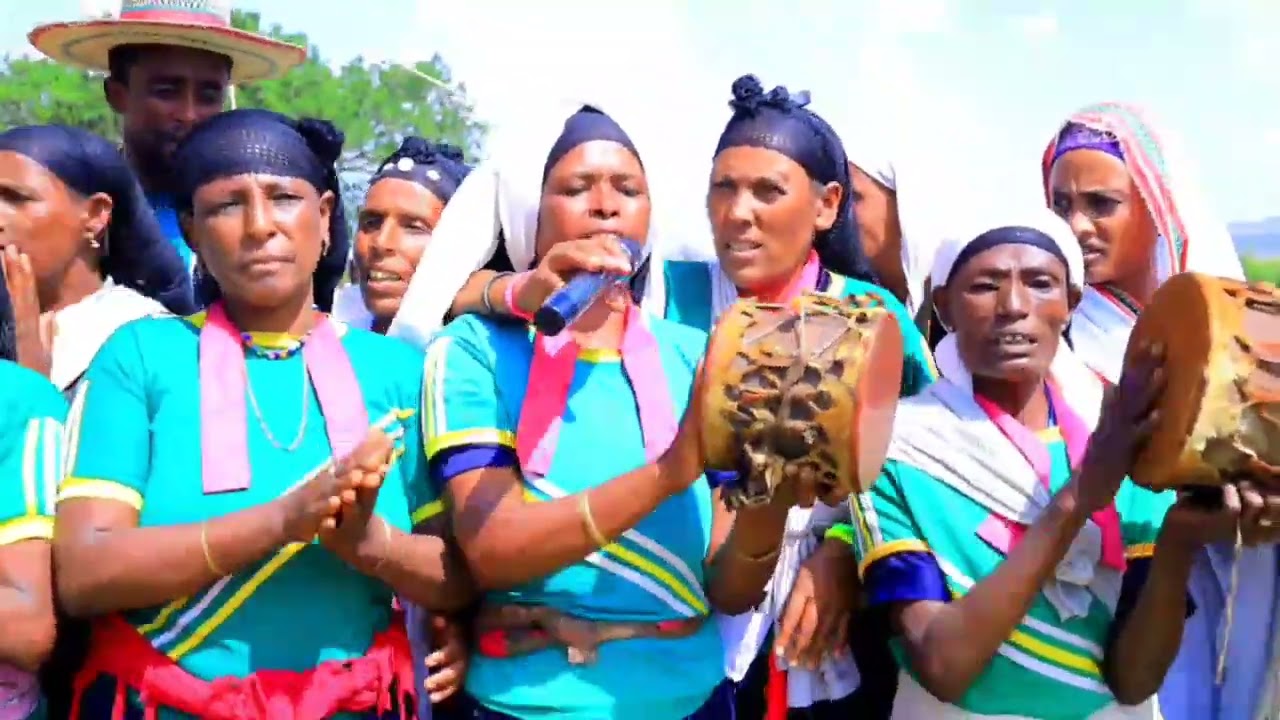 በዛሬ ዕለት በሀላባ ዞን ዌራ ወረዳ በበዳኔ አገልግሎት‎ ሴራችን በህብር የማችል አቅማችን በሚል ማሪ ቃል በደማቅ ሁኔታ ተከበረ። 