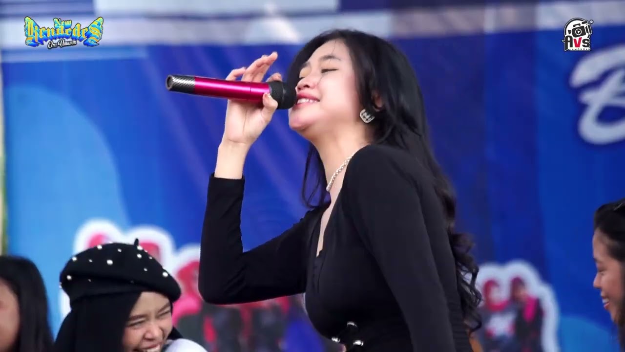 pesona-Mia kdi-new Kendedes bersama papasela.
