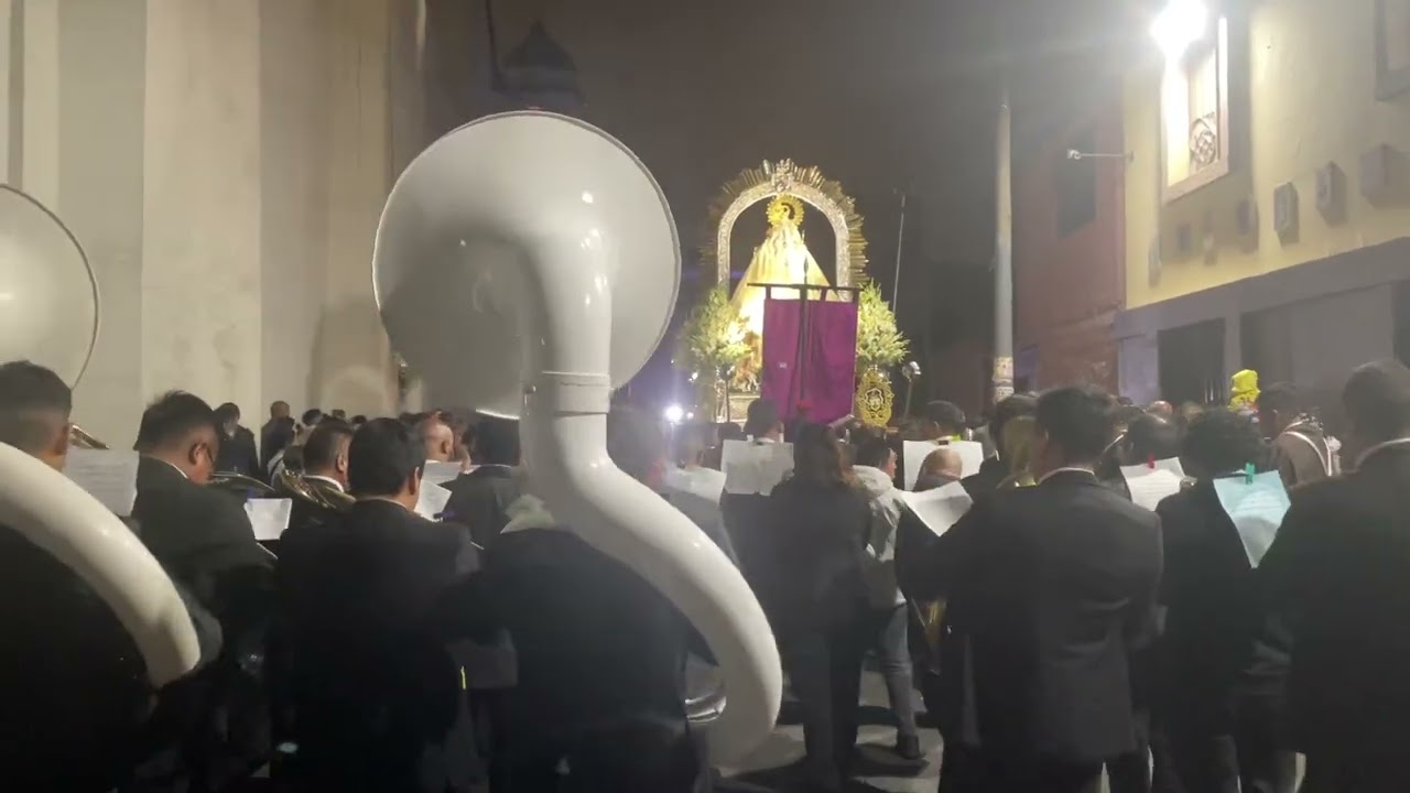 A la primera cuadrilla de Nazarenas - Banda Salesiana