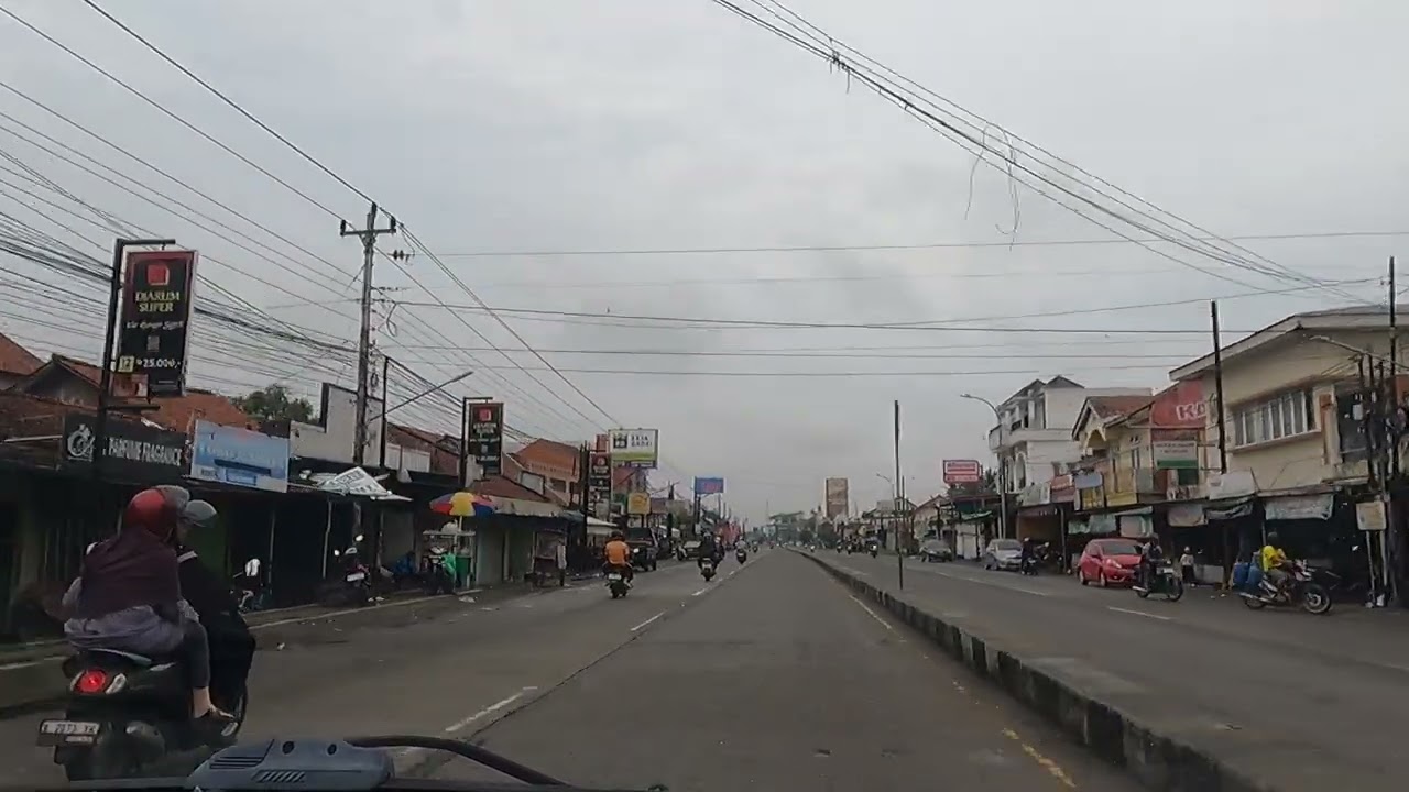Suasana Kota Cilacap dari MAN Cilacap ke Bluemoon! Jalan Raya Ramai & Footage Gratis Bikin Adem
