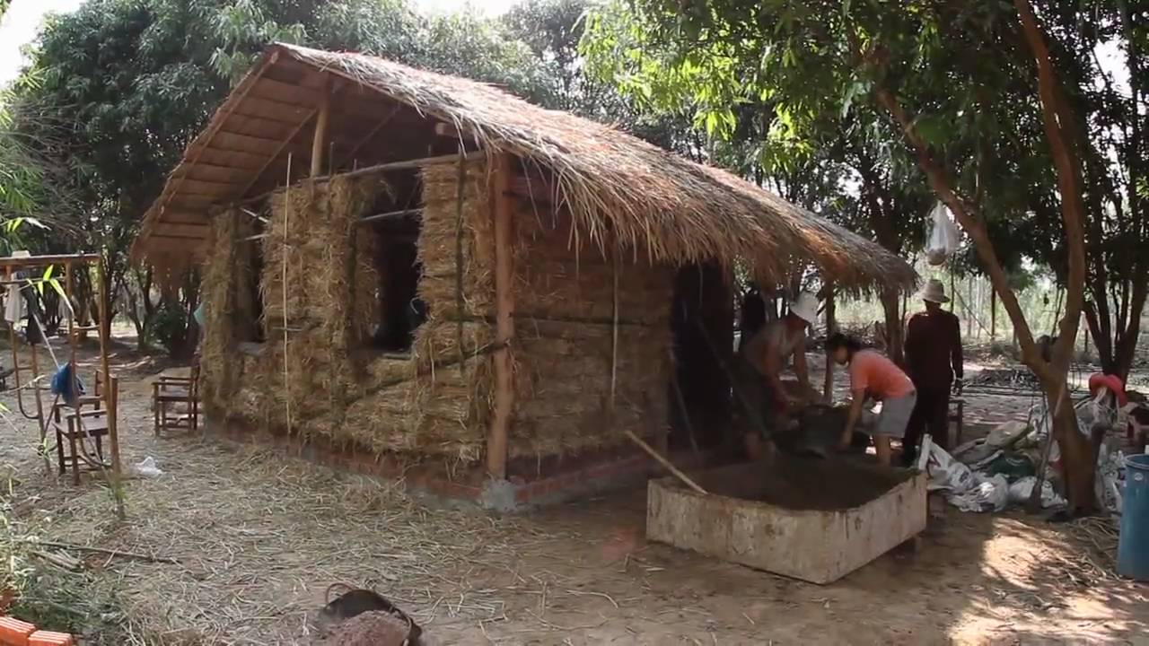 Hay bale mud house weekend - Khon Kaen Thailand